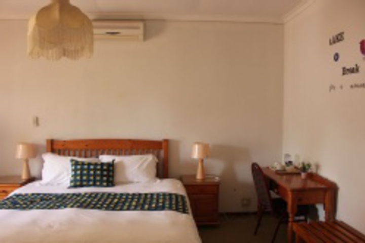 Room 175 of 288