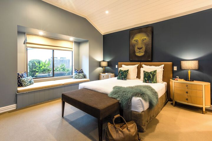 Room 11 of 51