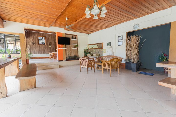 Hotel Interior 2 of 31