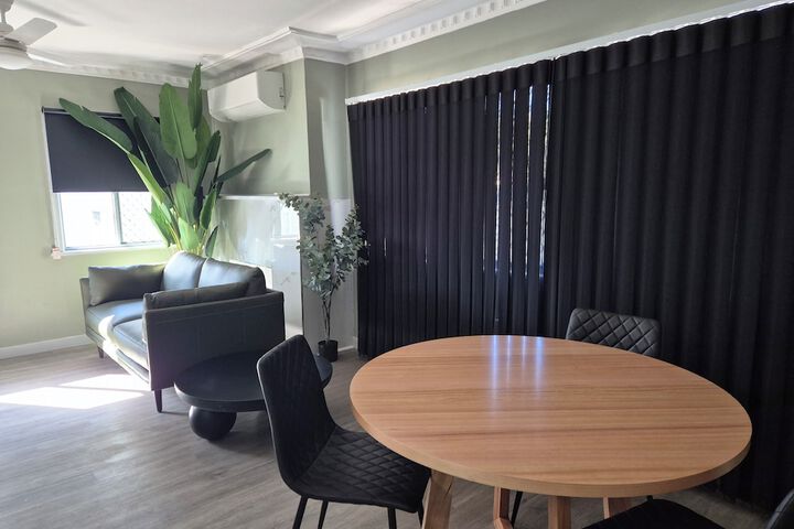 Room 40 of 87