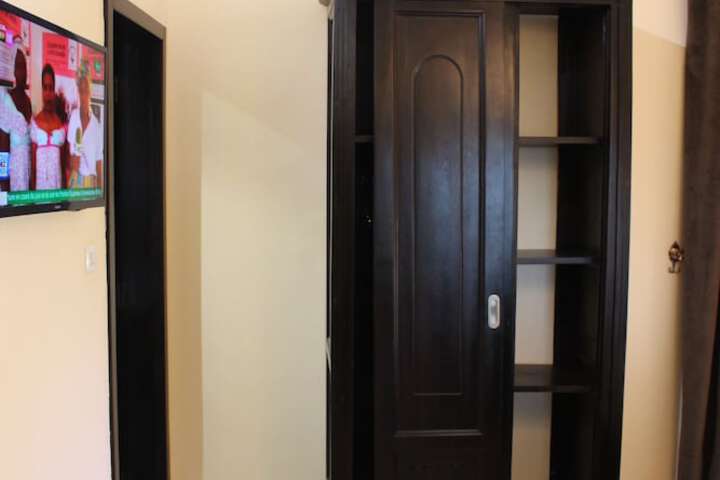 Room 19 of 45