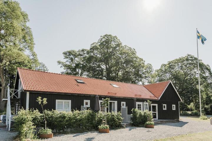 Exterior of Skäftekärr Hotell