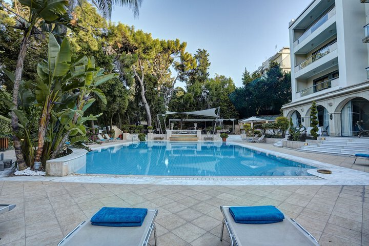 Pool 86 of 139
