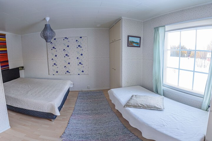 Room 6 of 91