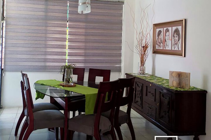 Room 14 of 25