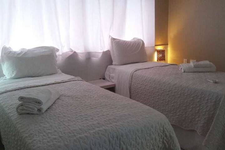 Room 3 of 32