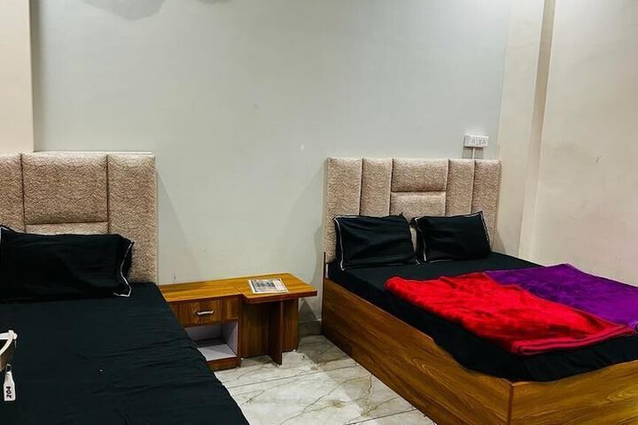 Room 11 of 62