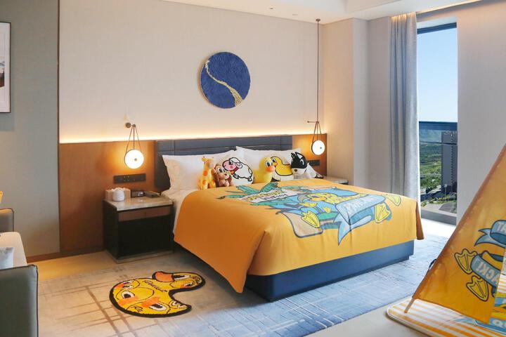 Room 20 of 108