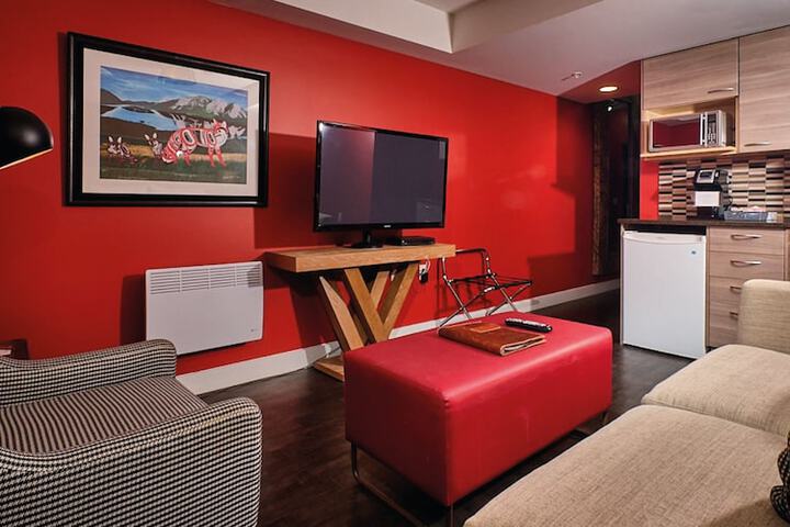 Room 35 of 108