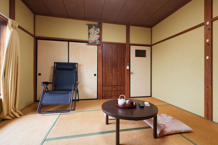 Room 38 of 75