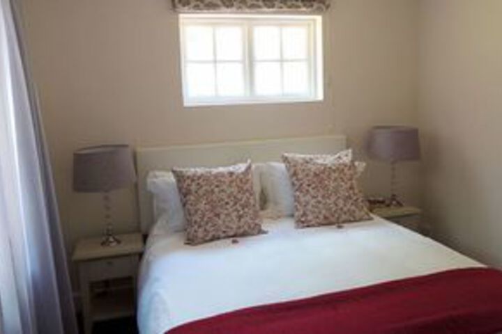 Room 30 of 142