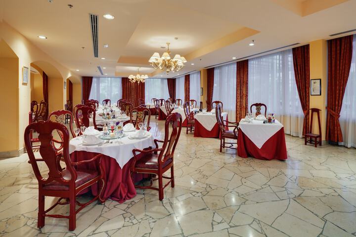 Dining 113 of 155