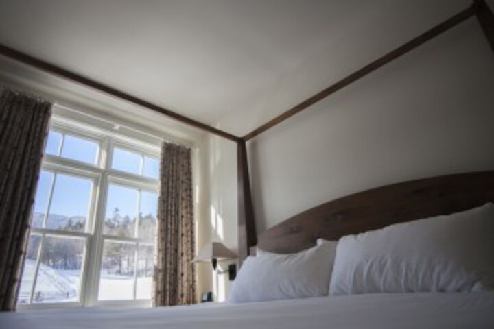 Room 4 of 23