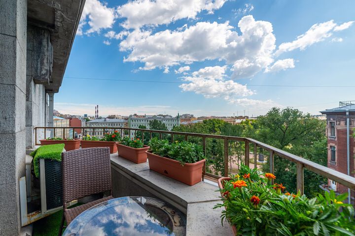 Terrace/Patio 5 of 176