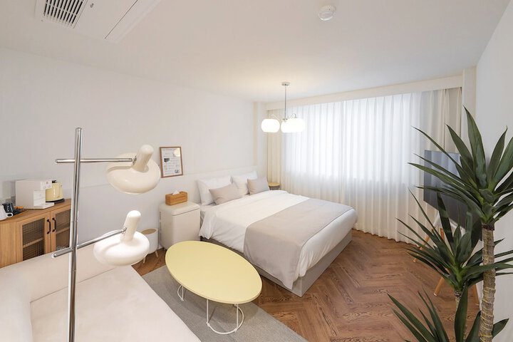 Room 6 of 41