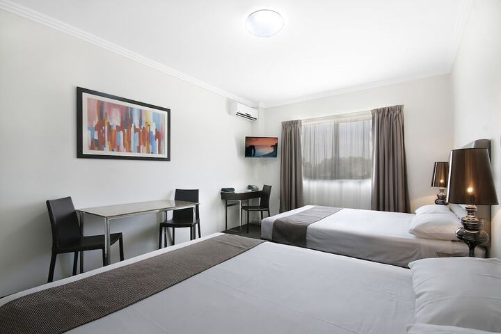 Room 13 of 59