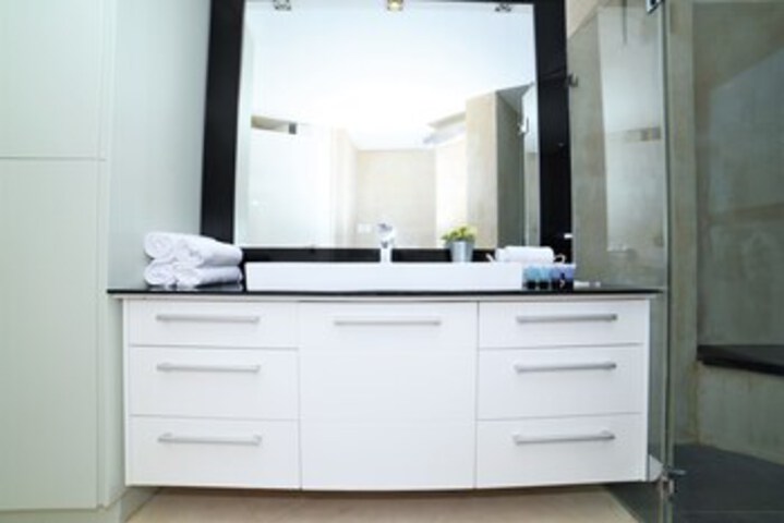 Room 18 of 29
