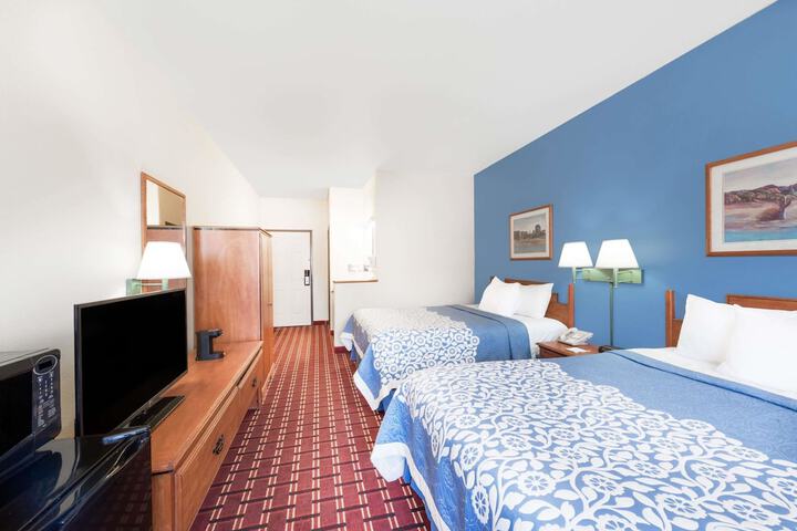 Room 5 of 27