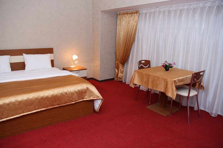 Room 21 of 62