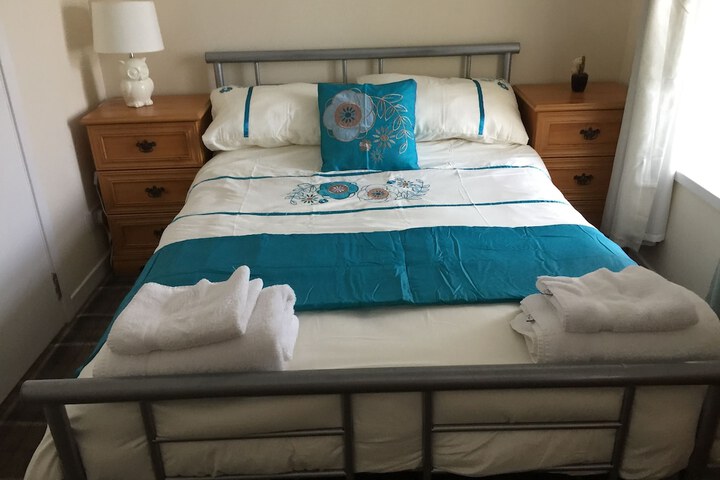 Room 2 of 21