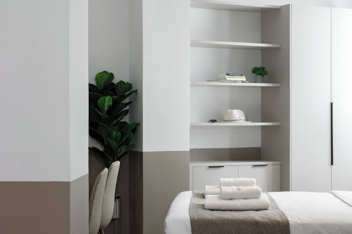 Room 35 of 89