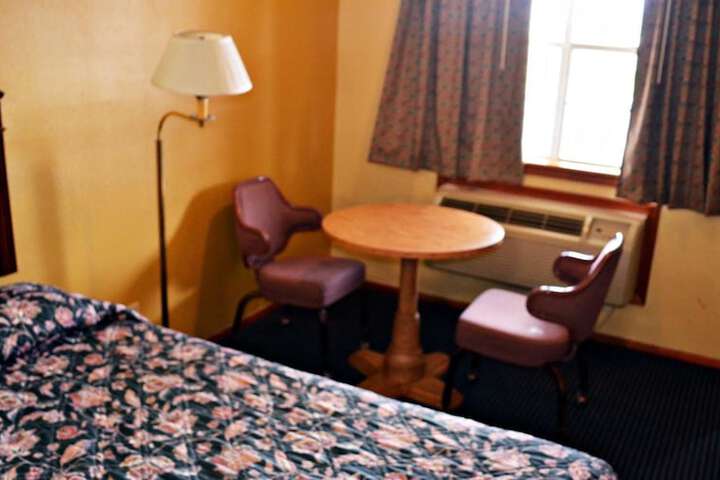 Room 31 of 47