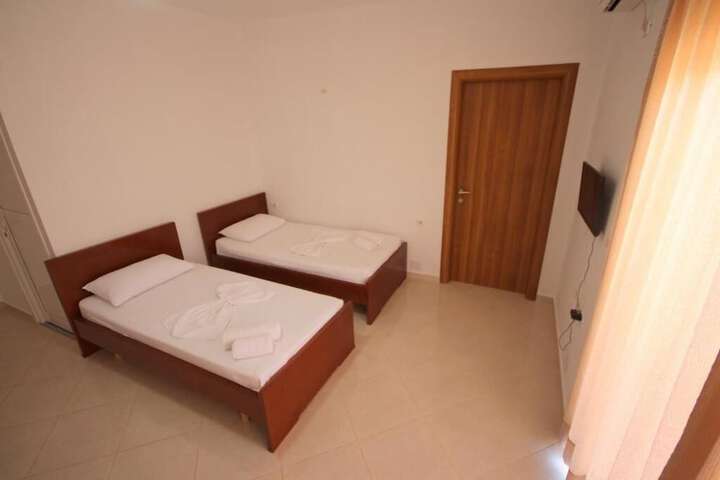 Room 58 of 101