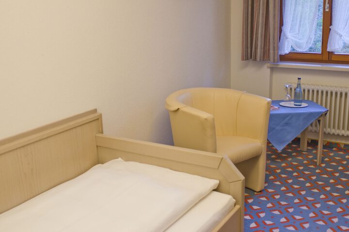 Room 16 of 45