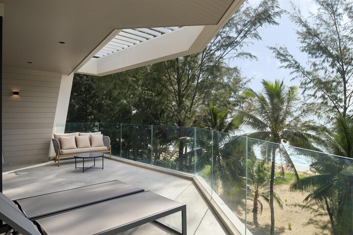 Terrace/Patio 68 of 69