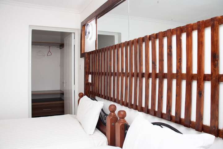 Room 29 of 115