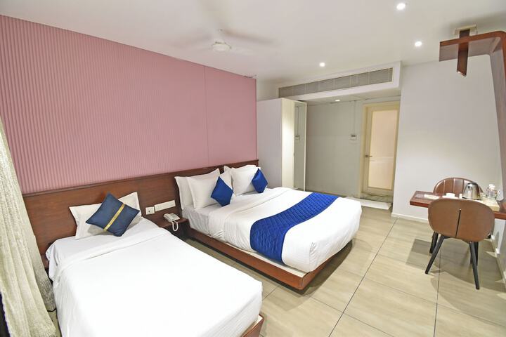 Room 5 of 47