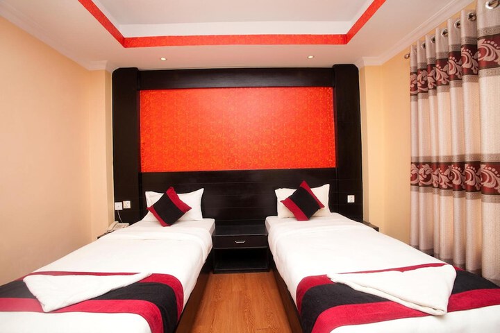 Room 25 of 61