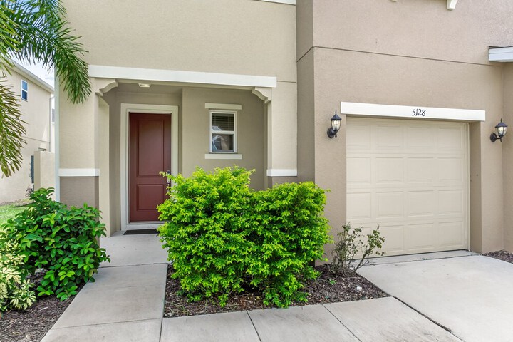 Property Grounds 43 of 47