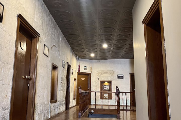 Ballroom/Hall 55 of 71