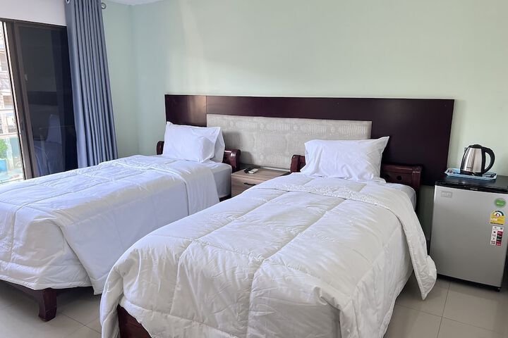 Room 4 of 29
