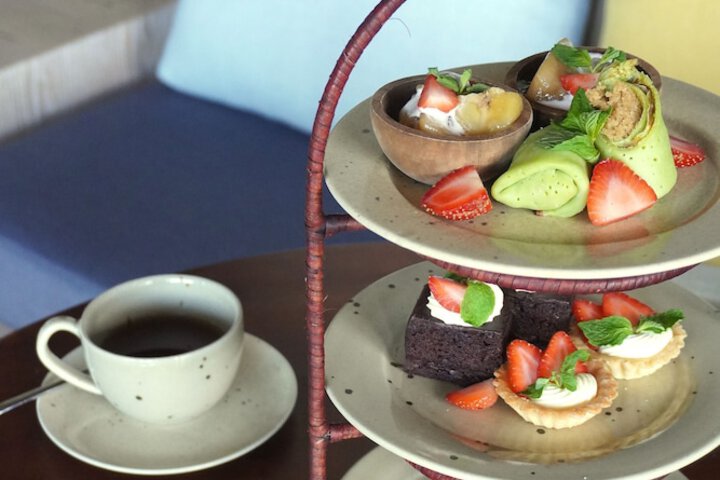 Breakfast/Coffee Service 70 of 104