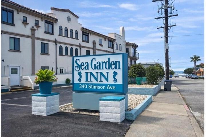Exterior of Sea Garden Inn