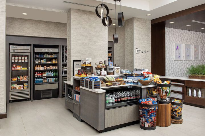Snack bar