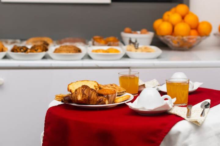 Dining Photos