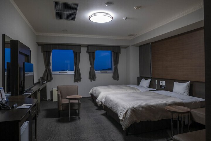 Room 15 of 72