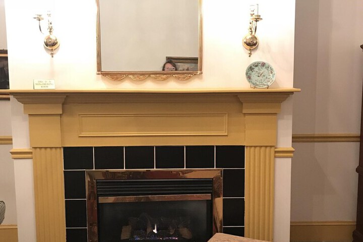 Room 26 of 84