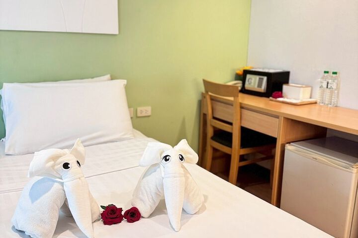 Room 18 of 68