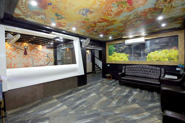 OYO 24339 HOTEL VEGA