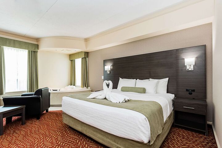 Room 21 of 100
