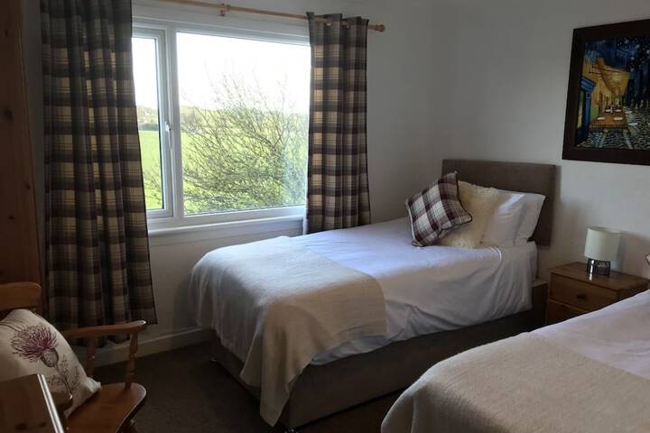 Room 5 of 14