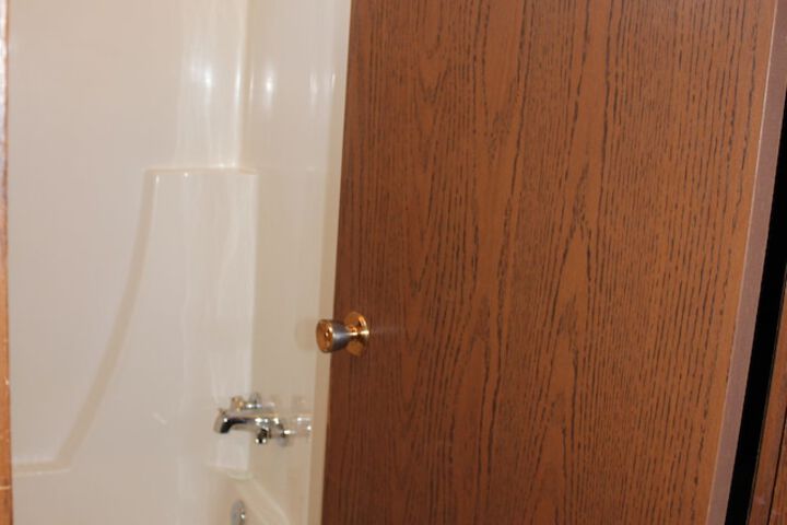 Room 19 of 39