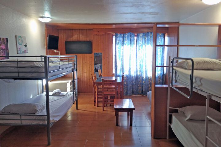Room 30 of 47