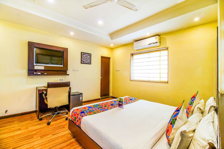Room 14 of 18
