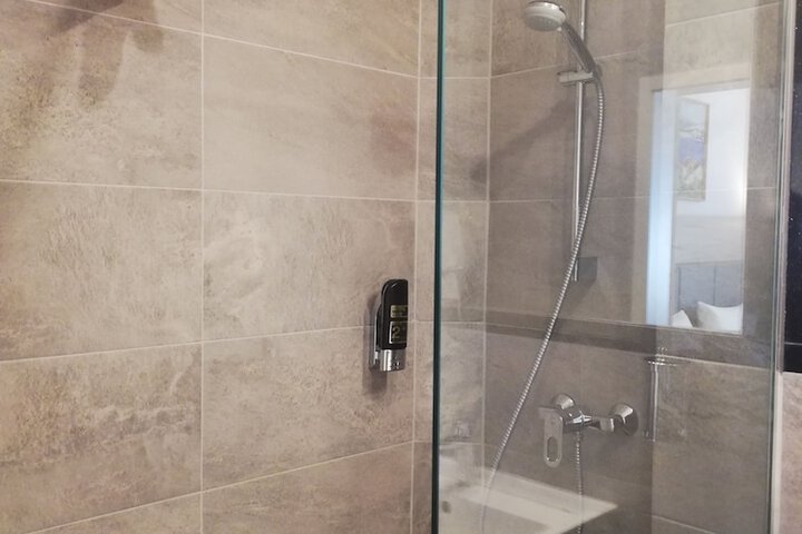 Clean Restrooms