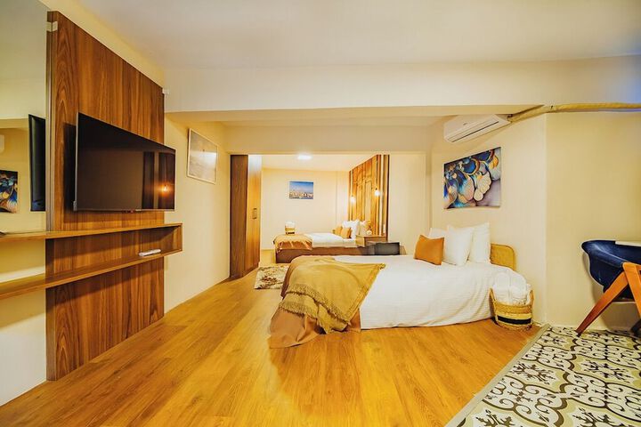Room 22 of 27